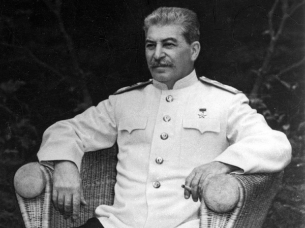 Эксперт объяснил, был ли Сталин обманут Гитлером в 1941 году