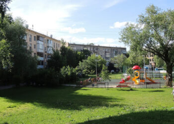 От лавочек до комьюнити-центра: как изменились дворы российских городов