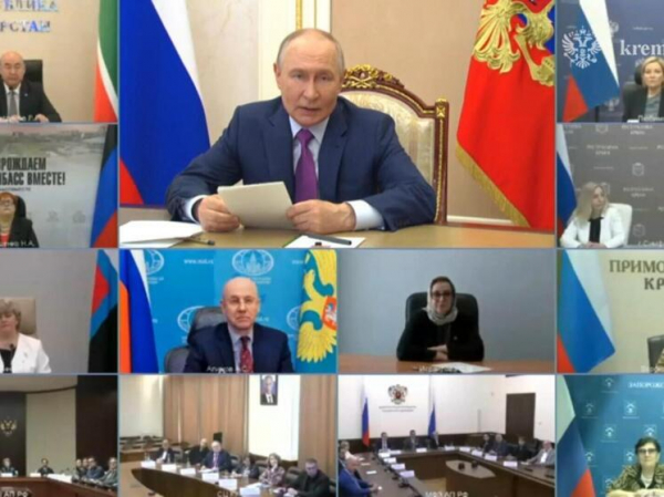 Предложение Путина реорганизовать филфаки вызвало всплеск ностальгии у выпускниц &laquo;факультетов невест&raquo;