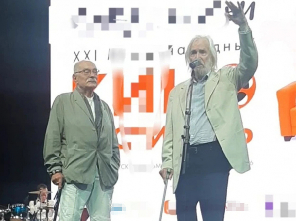 Никита Михалков рассказал, как Любшин пил коньяк на съёмках