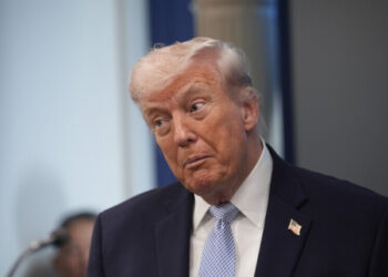 Оператор телесуфлера Трампа угодил под позорное расследование