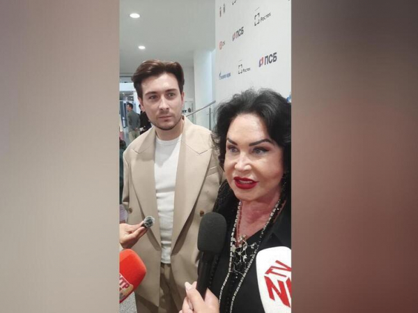 Стало известно, куда уедет в отпуск Бабкина с симпатичным кавалером: "Говорят, там опасно"
