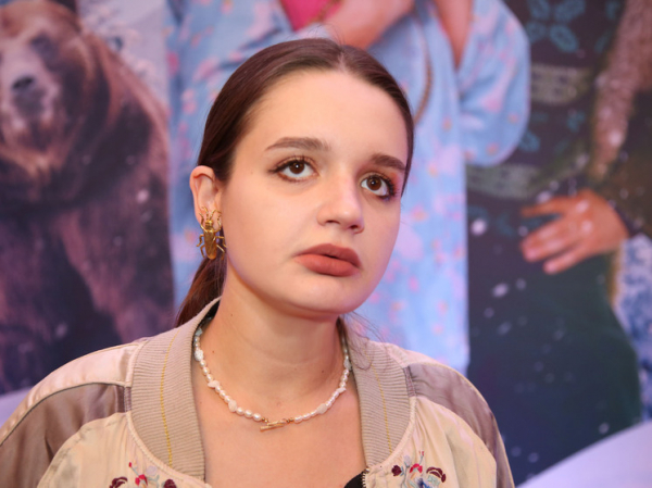 «Бороться с алкоголем и выпить»: дочь рассказала о состоянии певицы Славы после срыва