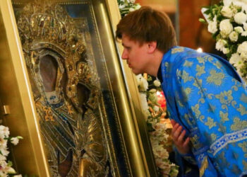 Иеромонах рассказал о сути важнейшего праздника Успения Пресвятой Богородицы