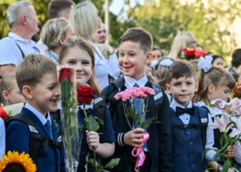 Школа детству не помеха: первоклассников необходимо беречь и щадить