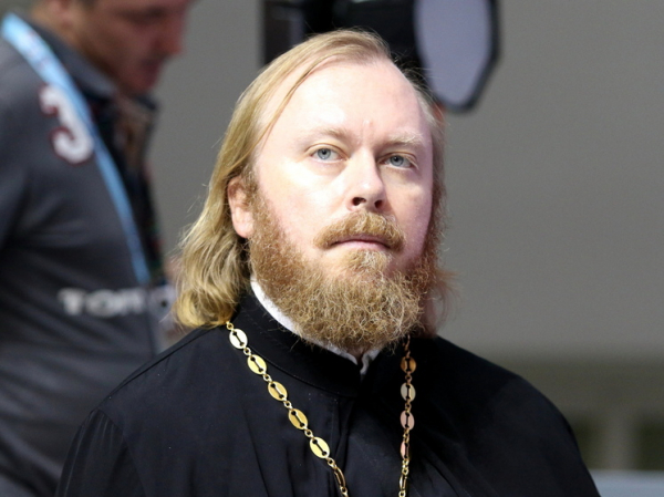 Иерей Федор Лукьянов рассказал о демографии, ипотеке и многодетных семьях