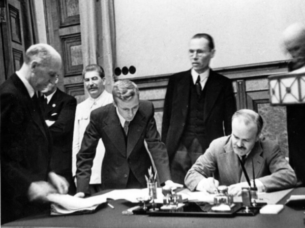 Обменная спецоперация: о чем договорились СССР и Германия в первые дни войны