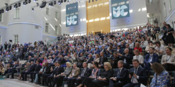 Российское кино снимает слишком много сказок: такие фильмы генерируют 40% прибыли