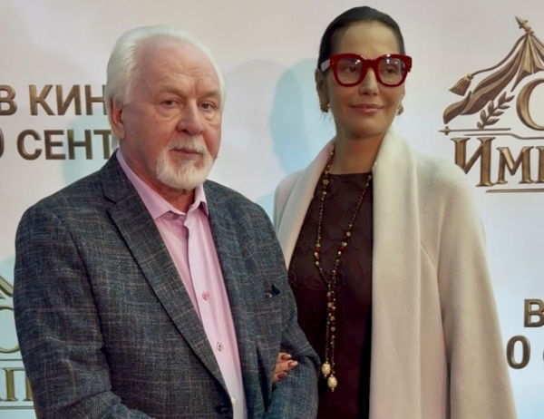 &laquo;У Кремля есть ангел-хранитель&raquo;: Погодина сделала откровение на премьере последнего фильма Пиманова