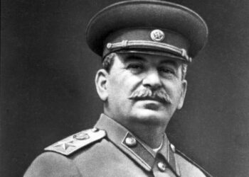 Самоубийца Сталин: еда сыграла роковую роль для великого вождя СССР