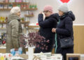 Сеновик, голубь и мусорный пакет: как мода превратилась в искусство абсурда