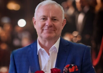 Владимир Михайлов: 50 лет любви и музыка на всю жизнь